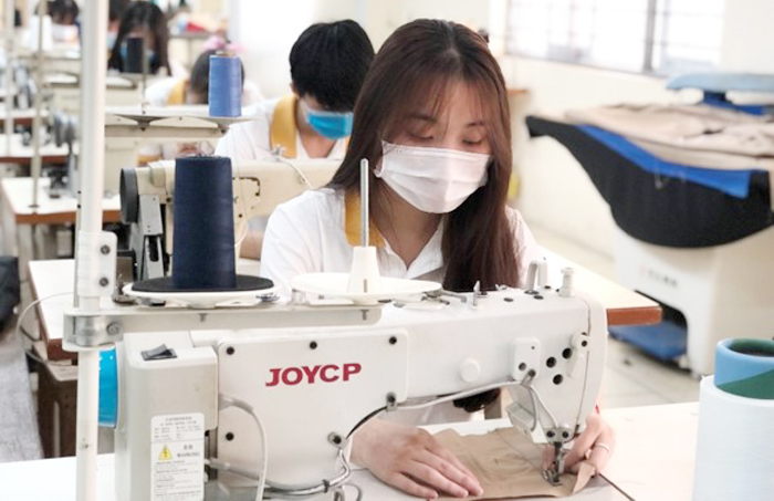 Ngành may thời trang